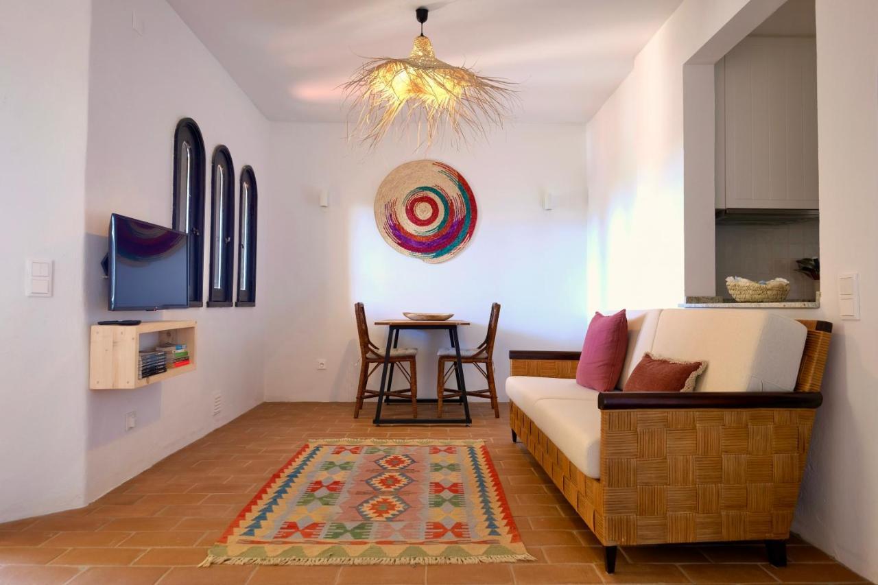 Cozy Beach Apartment W/ Sea View, Free Parking & Ac Carvoeiro  Buitenkant foto